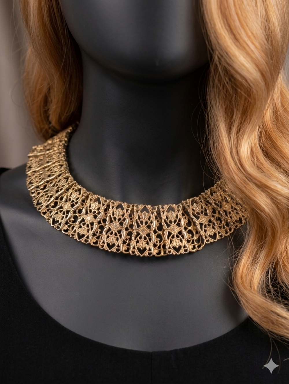 Vintage Sarah Coventry Filigree Bib Necklace